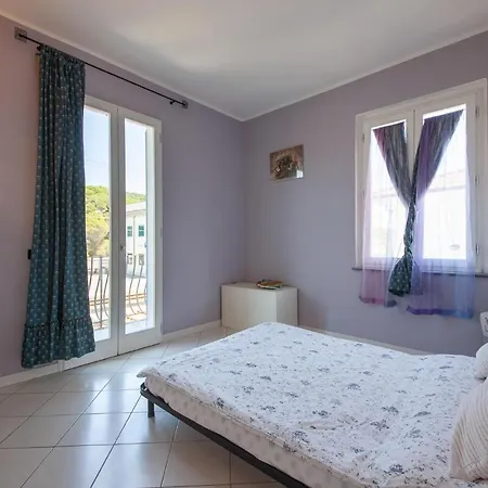 Apartament Quercianella