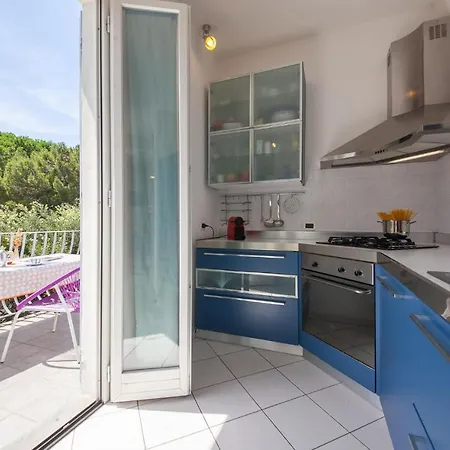 Apartament Quercianella *